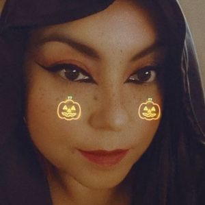 Meet your Posher, Maritza